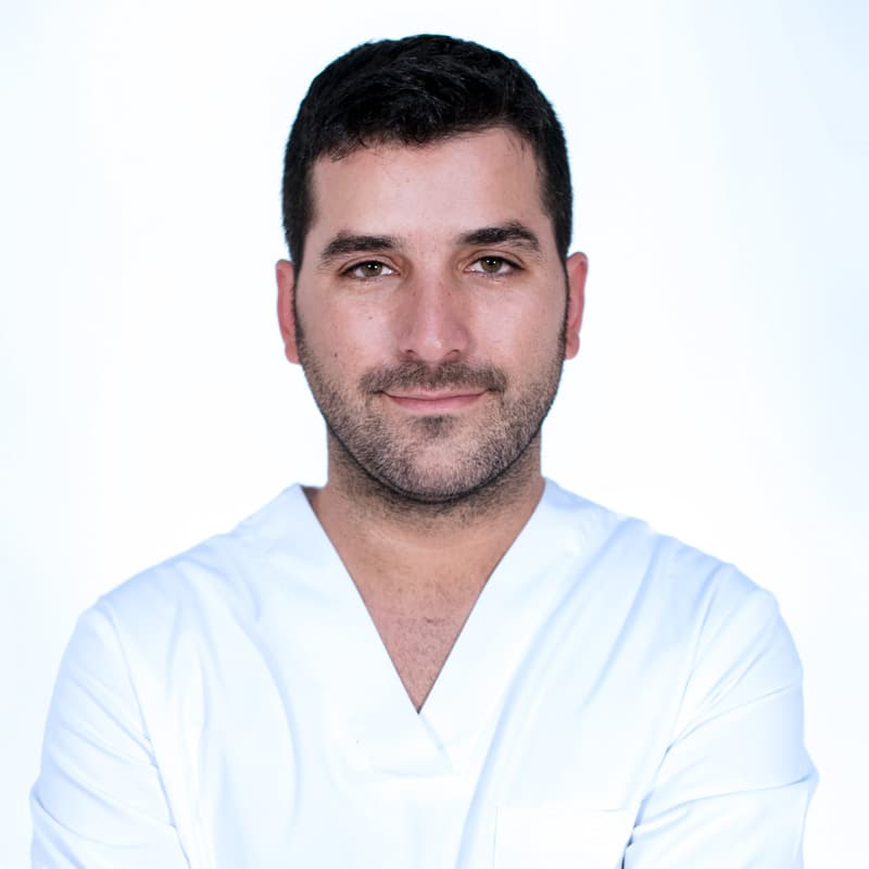Miquel — Odontólogo Director