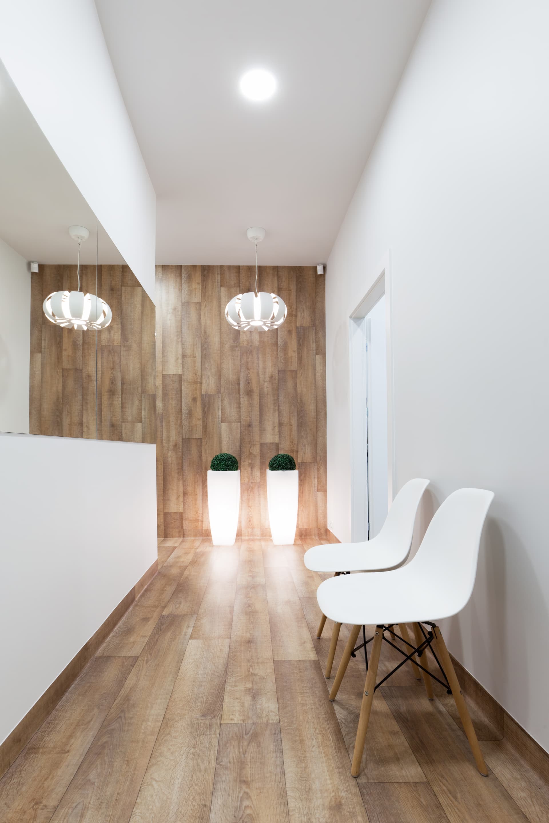 Instalaciones clínica dental Modest Revert 6